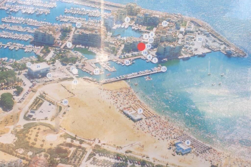 Face Mer Entre Plage Et Marina ボルム・レ・ミモザ エクステリア 写真